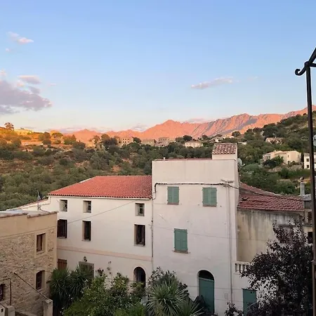 Сasa de vacaciones Ravissante Maison Entre Ile Rousse Et Calvi